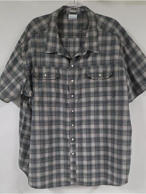Columbia Men's Pearl Snap Gray Toned Plaid Short-Sleeve Shirt, Size 4X